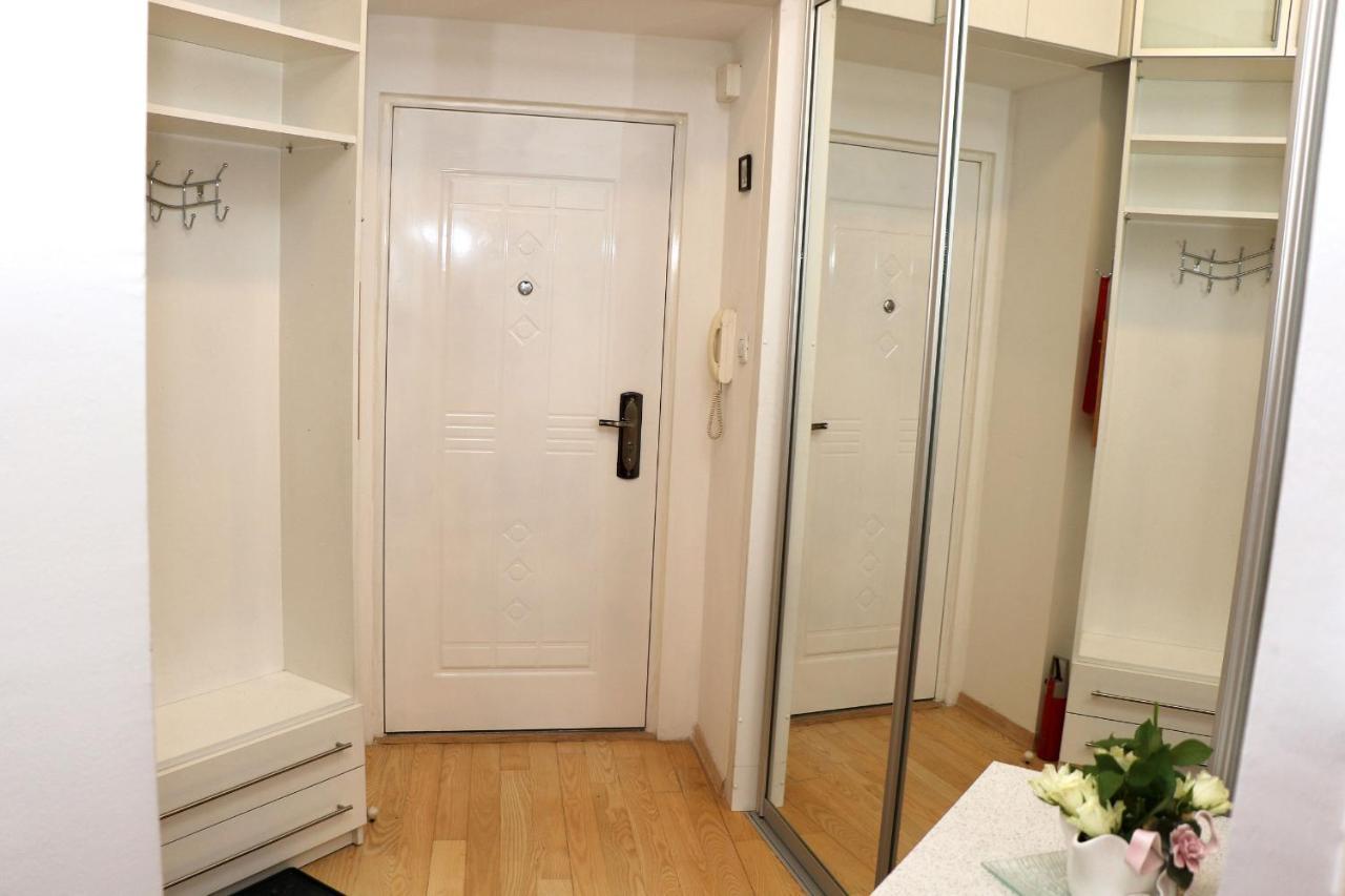 Apartment Elena 1, Zagreb City With Garage Екстер'єр фото