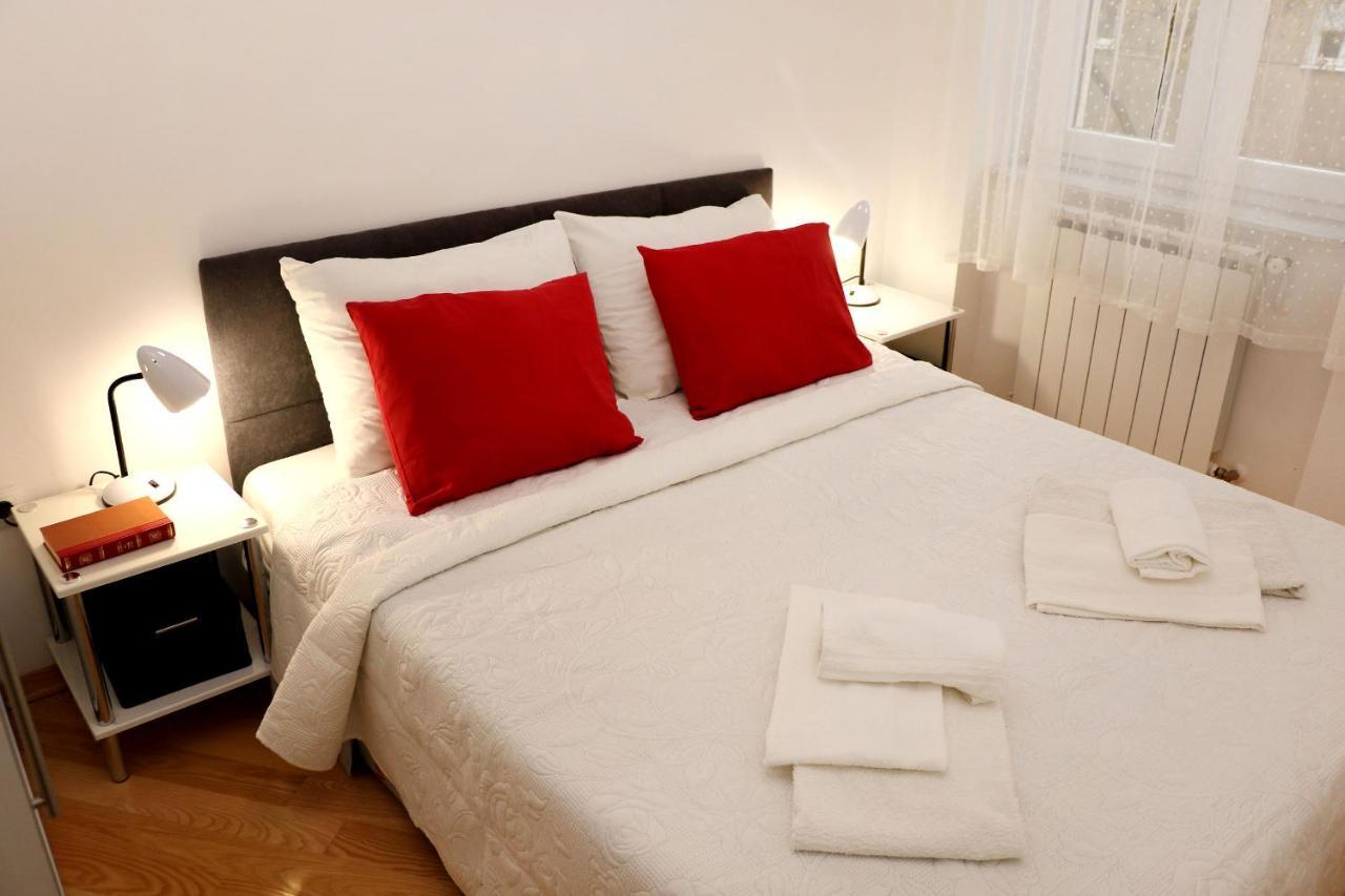 Apartment Elena 1, Zagreb City With Garage Екстер'єр фото